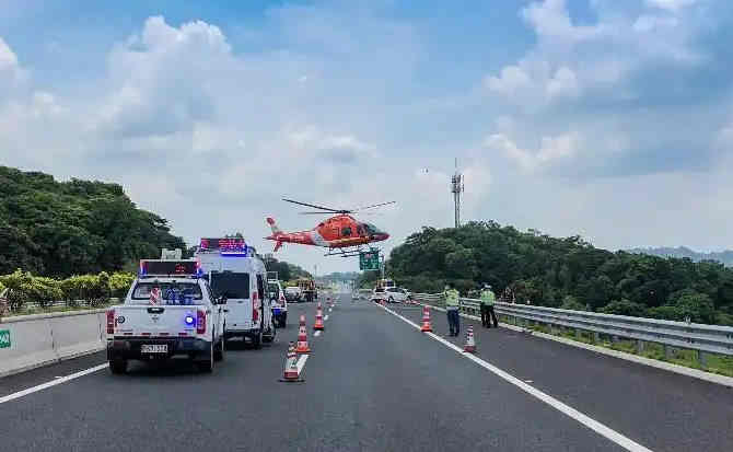 三穗高速公路汽车救援案例