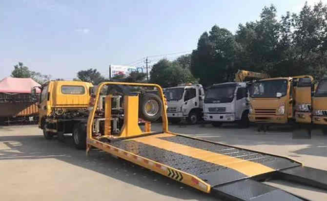三穗汽车中途维修案例